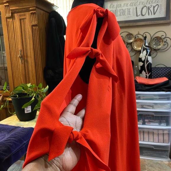 BEAUTIFUL - Picture 2 of 5